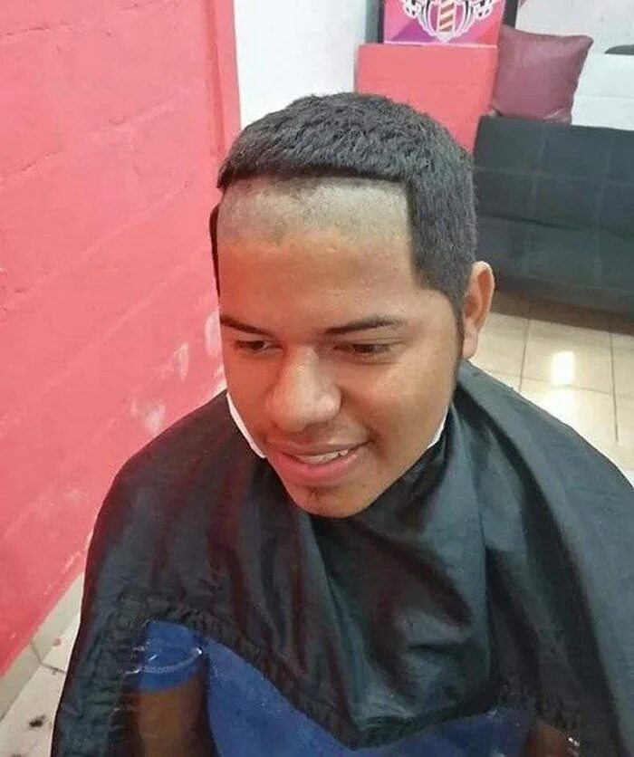 Плохая прическа 65+ Funniest Haircuts That Will Make You Cringe - Page 2 of 10 - DrollFeed Funny