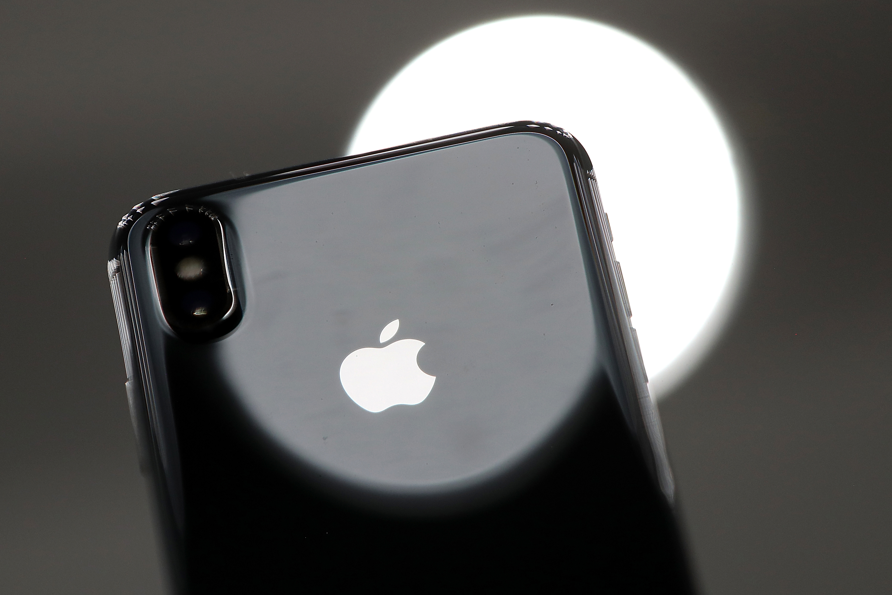 Плохие фото на айфон 15 Got the iphone x, How Much Is the iPhone X? a Cost Breakdown of Each Model