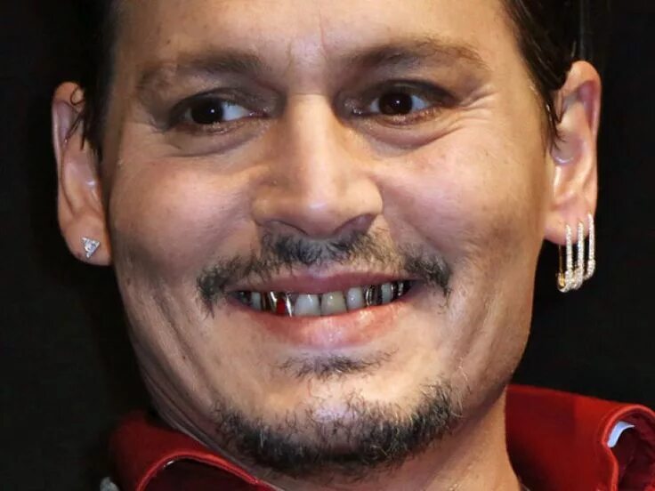 Плохие зубы фото Johnny Depp's Silver Teeth-12 Things You Didn't Know About Johnny Depp ekkor: 20