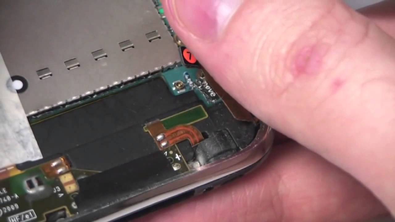 Плохо ловит связь на телефоне что делать Не ловит сеть iphone 3 - YouTube