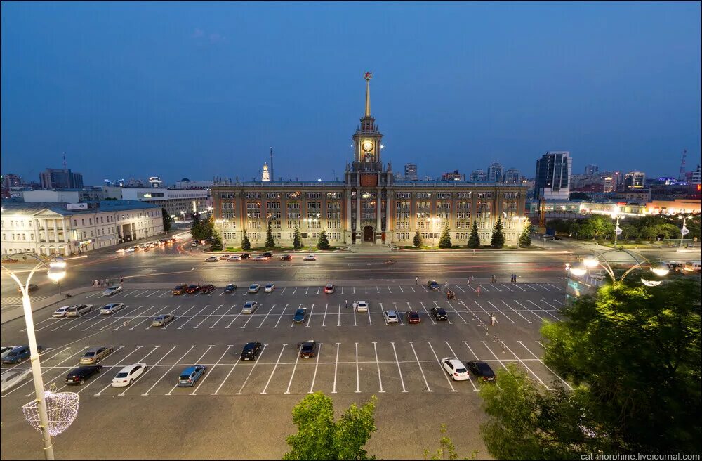 Площадь 1905 года фото Высотный Екатеринбург: v_hotel - ЖЖ