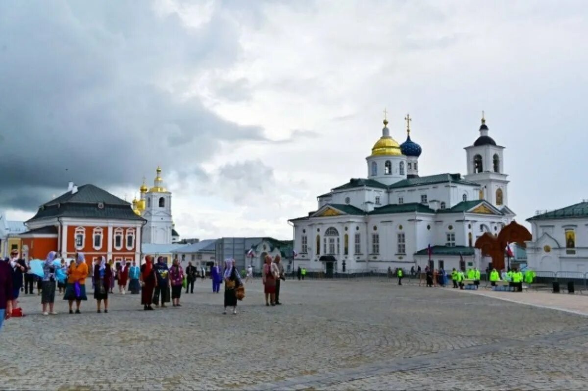 Площадь арзамас фото В Арзамасе закончили благоустройство Соборной площади АиФ Нижний Новгород