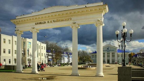 Площадь чайковский фото Площадь чайковского в чайковском - Фото