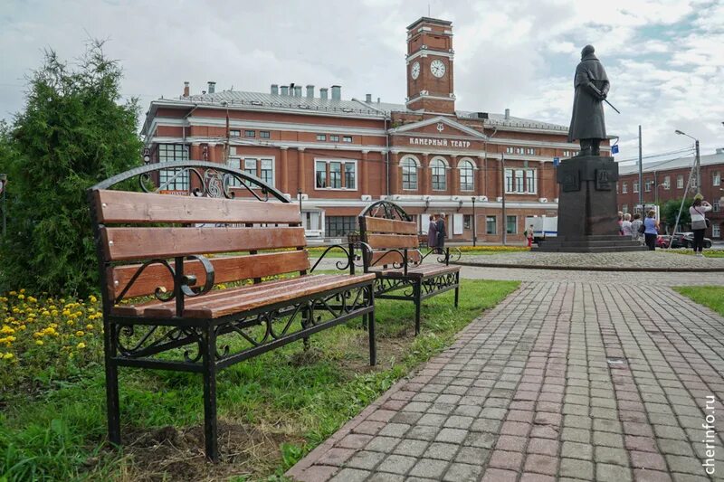 Площадь череповца фото В Череповце на площади Милютина хотят установить новый символ города