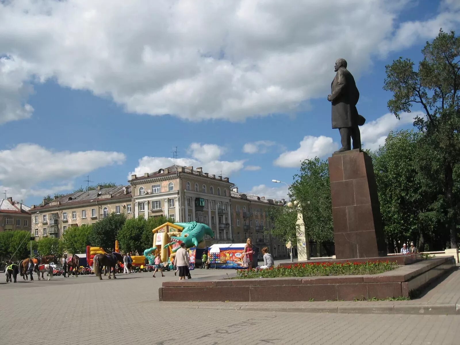 Площадь череповца фото Площади череповца - Фото