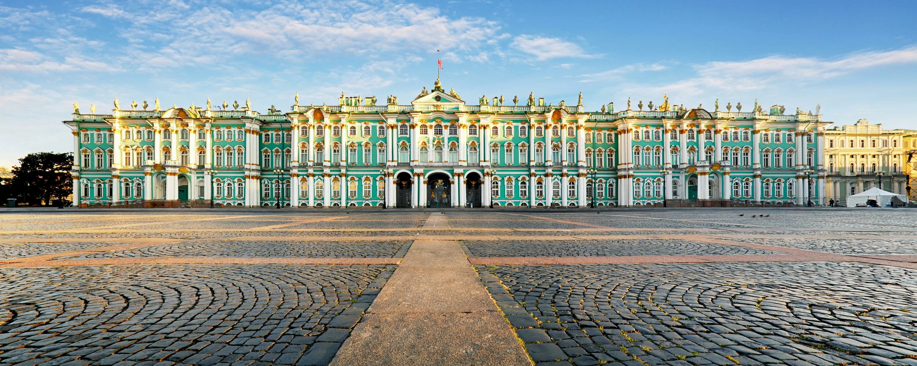 Площадь эрмитаж фото Best of St Petersburg private tour with Hermitage and Peterhof musement