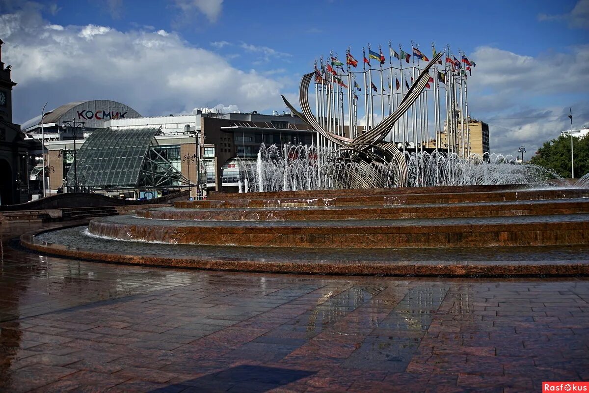 Площадь европы в москве фото Фото: Площадь Европы. Фотограф Игорь Белоногов. Город - Фотосайт Расфокус.ру