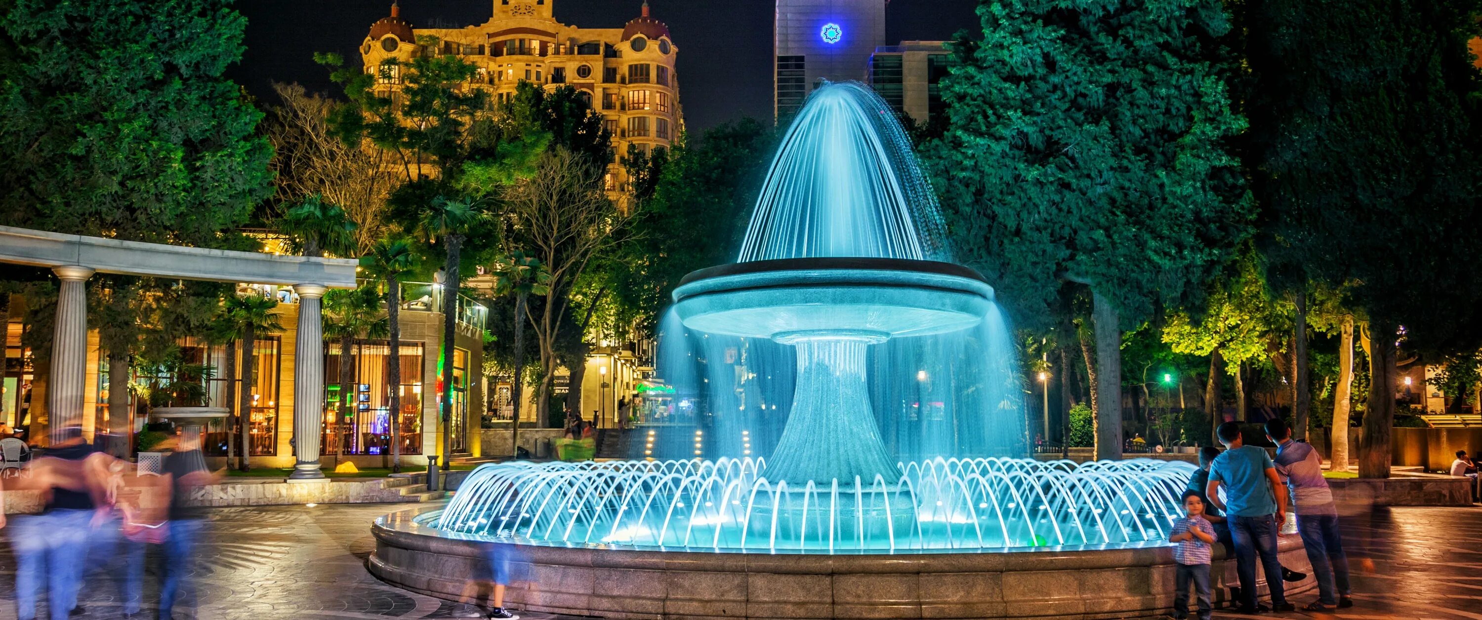 Площадь фонтанов фото Скачать обои ночь, фонтан, night, Азербайджан, Azerbaijan, Baku, Баку, раздел го