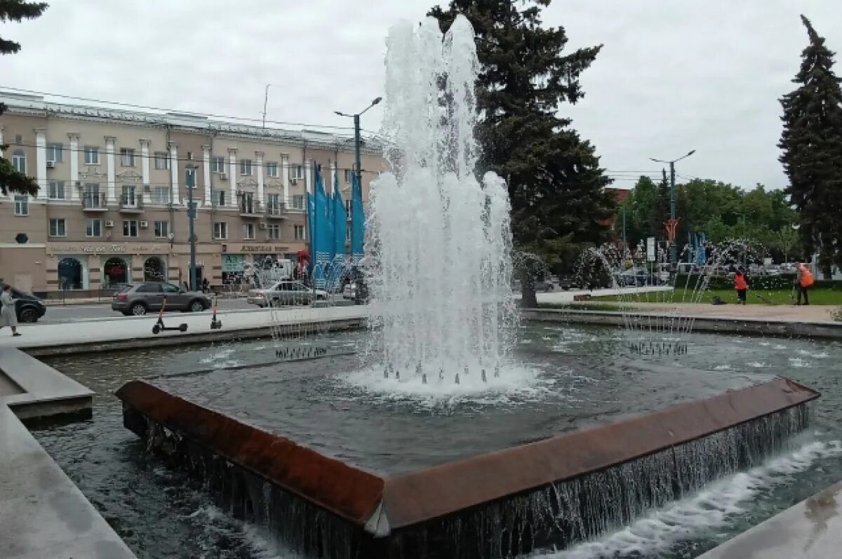 Площадь фонтанов воронеж фото В Воронеже заканчивается сезон фонтанов АиФ Воронеж
