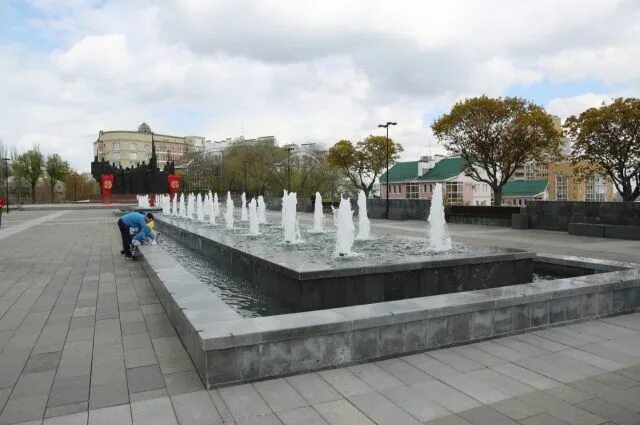Площадь фонтанов воронеж фото В Воронеже открыли сезон фонтанов АиФ Воронеж