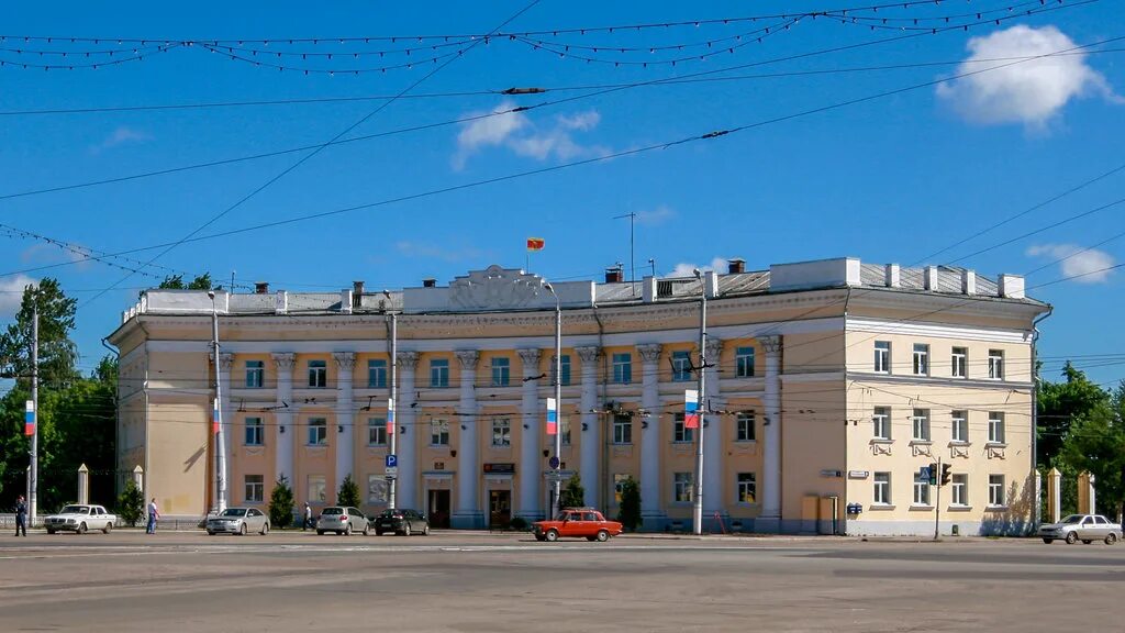 Площадь гагарина тверь фото Administratsiya Moskovskogo rayona V gorode Tveri, administration, Tver, Gagarin
