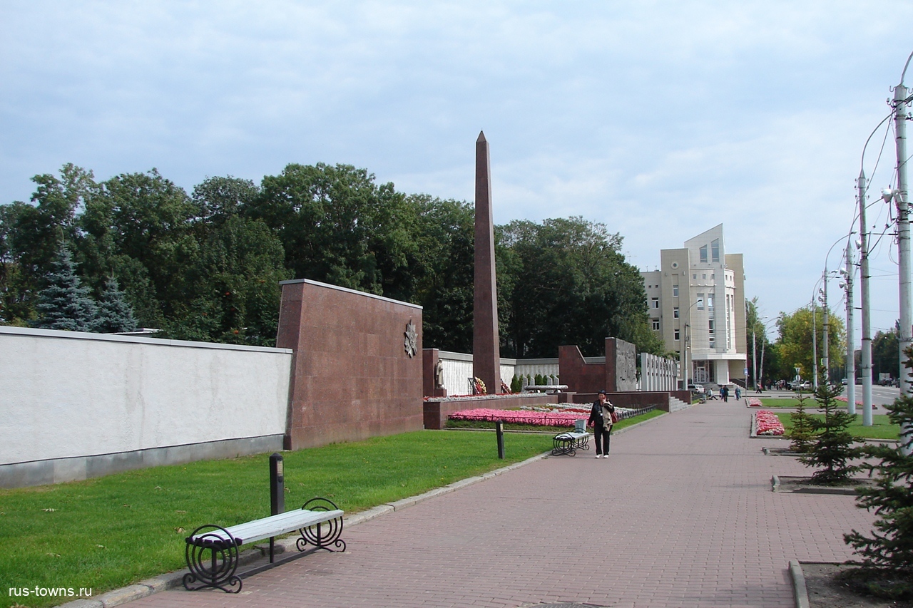 Площадь героев липецк фото Липецк. Мемориальный комплекс на площади Героев