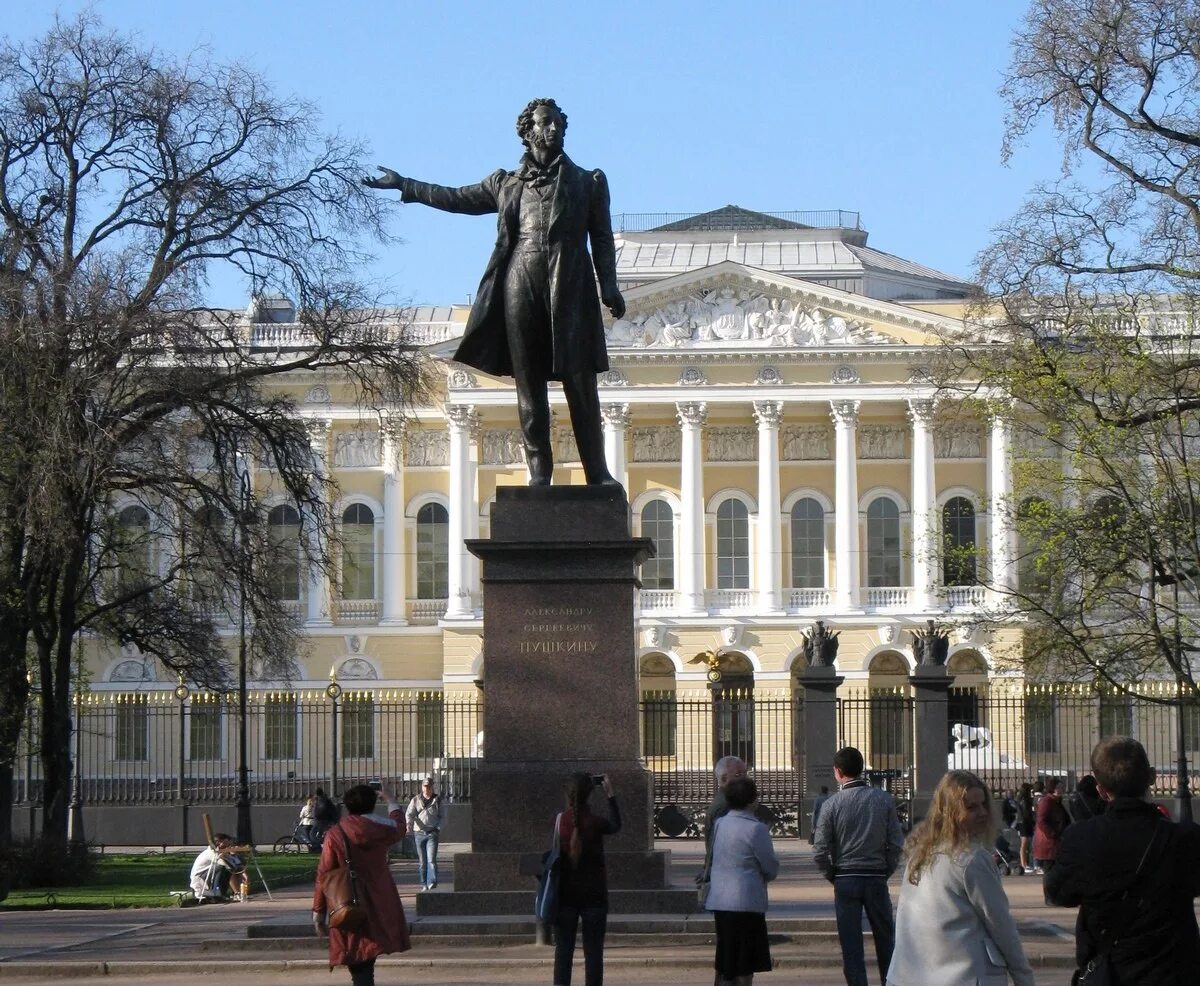 Площадь искусств в санкт петербурге фото 15 бесплатных музеев для детей