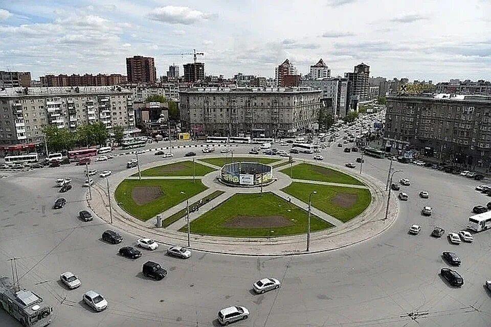 Площадь калинина фото В Новосибирске выбрано место для стелы Города трудовой доблести. Но слушатели - 