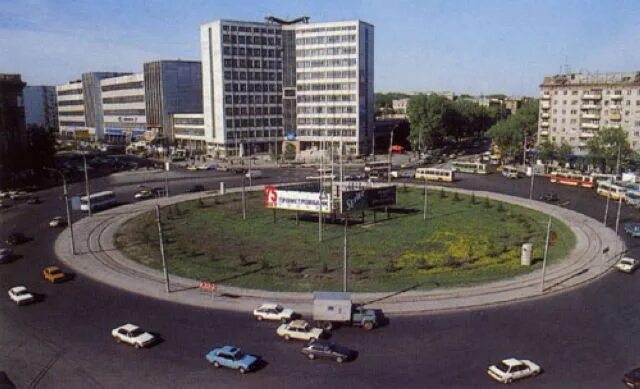 Площадь калинина новосибирск фото Новосибирский приборостроительный