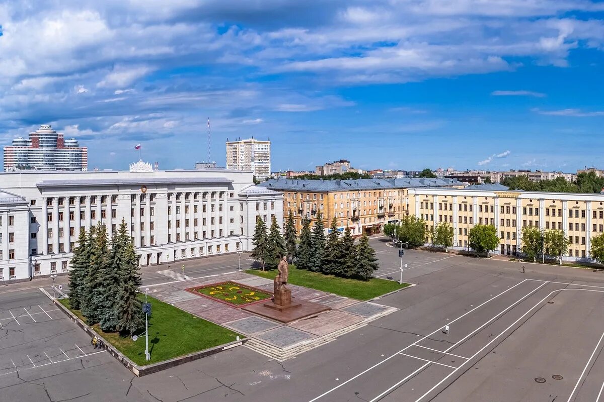 Площадь кирова фото Кировская область планирует построить торговый хаб с Узбекистаном - Spot