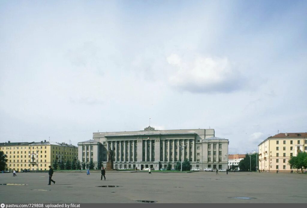 Площадь кирова фото Театральная площадь