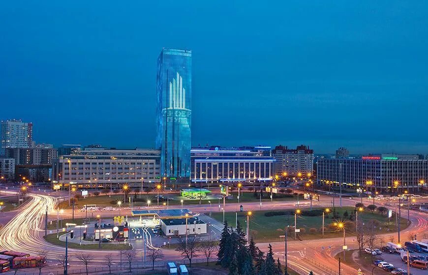 Площадь конституции санкт петербург фото О Петербурге - Площадь Конституции