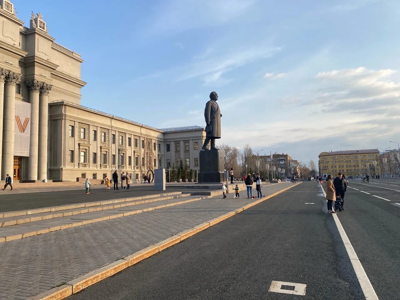 Площадь куйбышева фото Заезд Дедов Морозов-велосипедистов пройдет в Самаре 18 декабря 2022 года от пл. 
