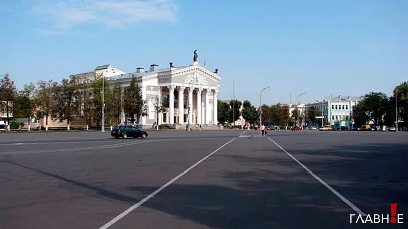 Площадь ленина гомель фото В ГАИ рассказали, почему с площади Ленина уберут "зебру" С 15 апреля изменится д