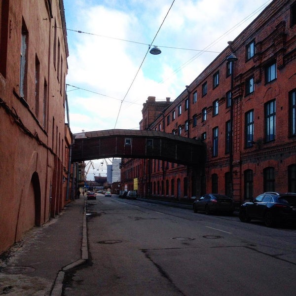 Площадь ленина кожевенная линия 34 фото Photos at Кожевенная линия - Road in Санкт-Петербург