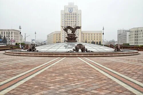 Площадь ленина минск фото Photo: Фонтан Столица, fountain, Minsk, Maskoŭskaja Line, Plošča Lienina metro s