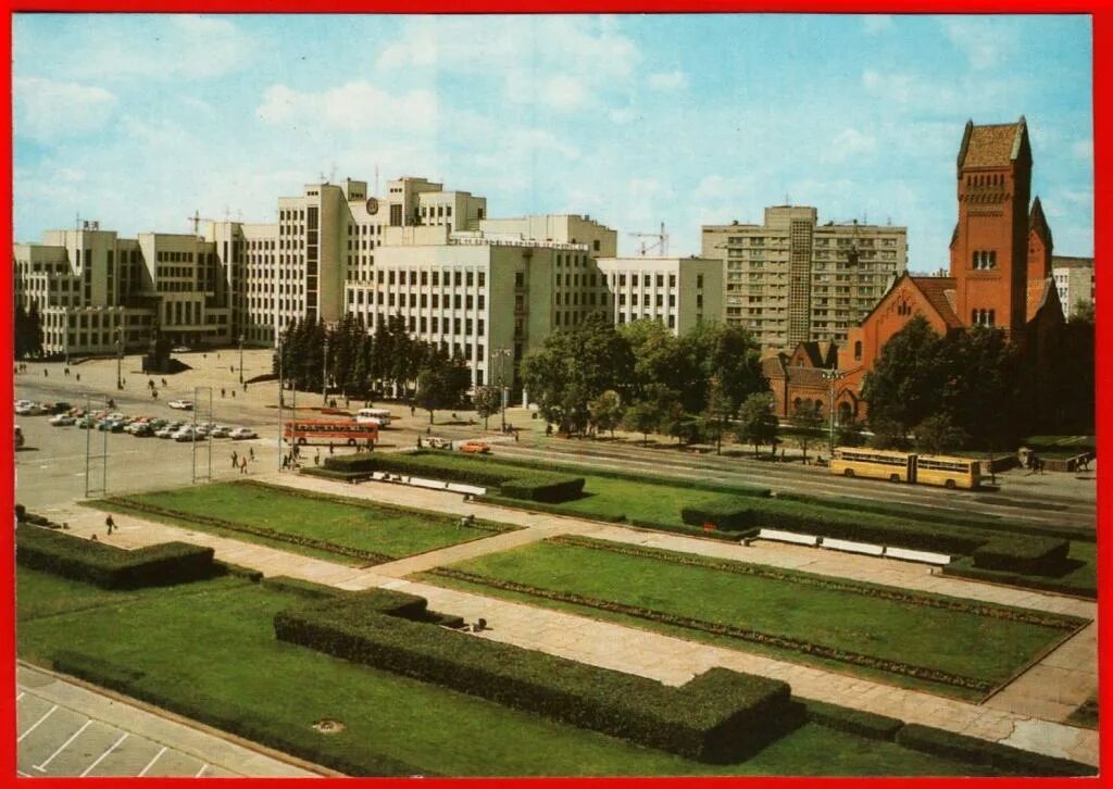 Площадь ленина минск фото 18545 Минск площадь Ленина костёл автобус Икарус 1989 открытка - покупайте на Au