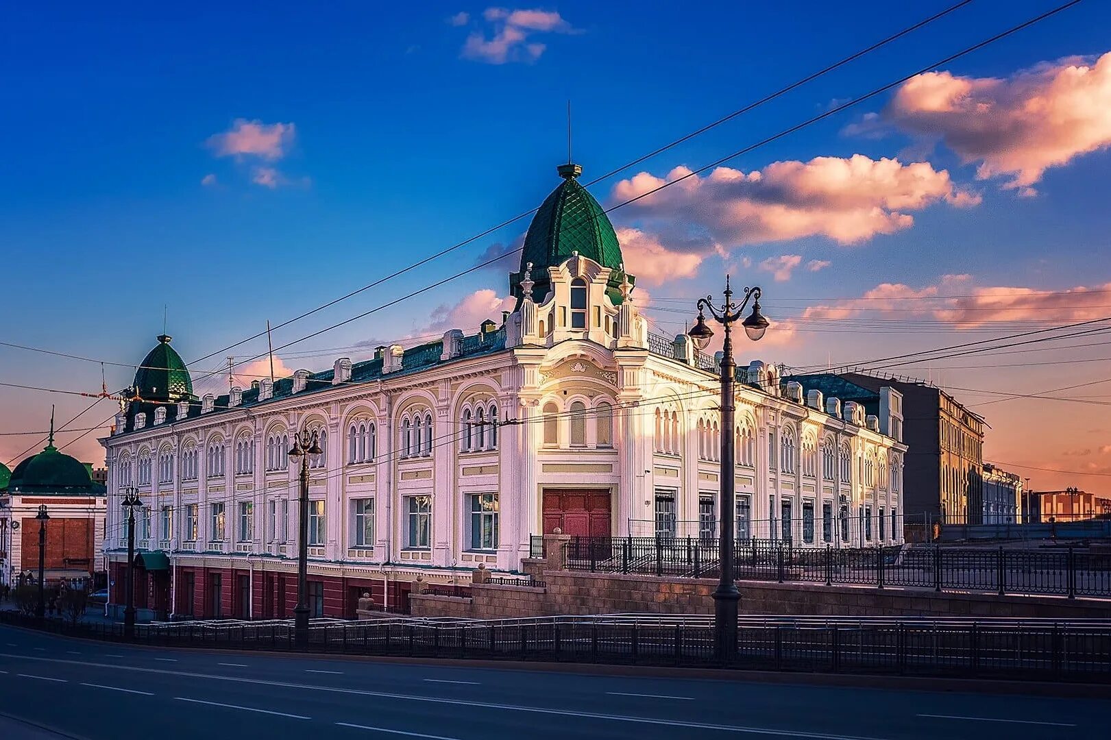 Площадь ленина омск фото Омский weekend - экскурсионный тур в Омск для школьников - Экскурсионные туры дл