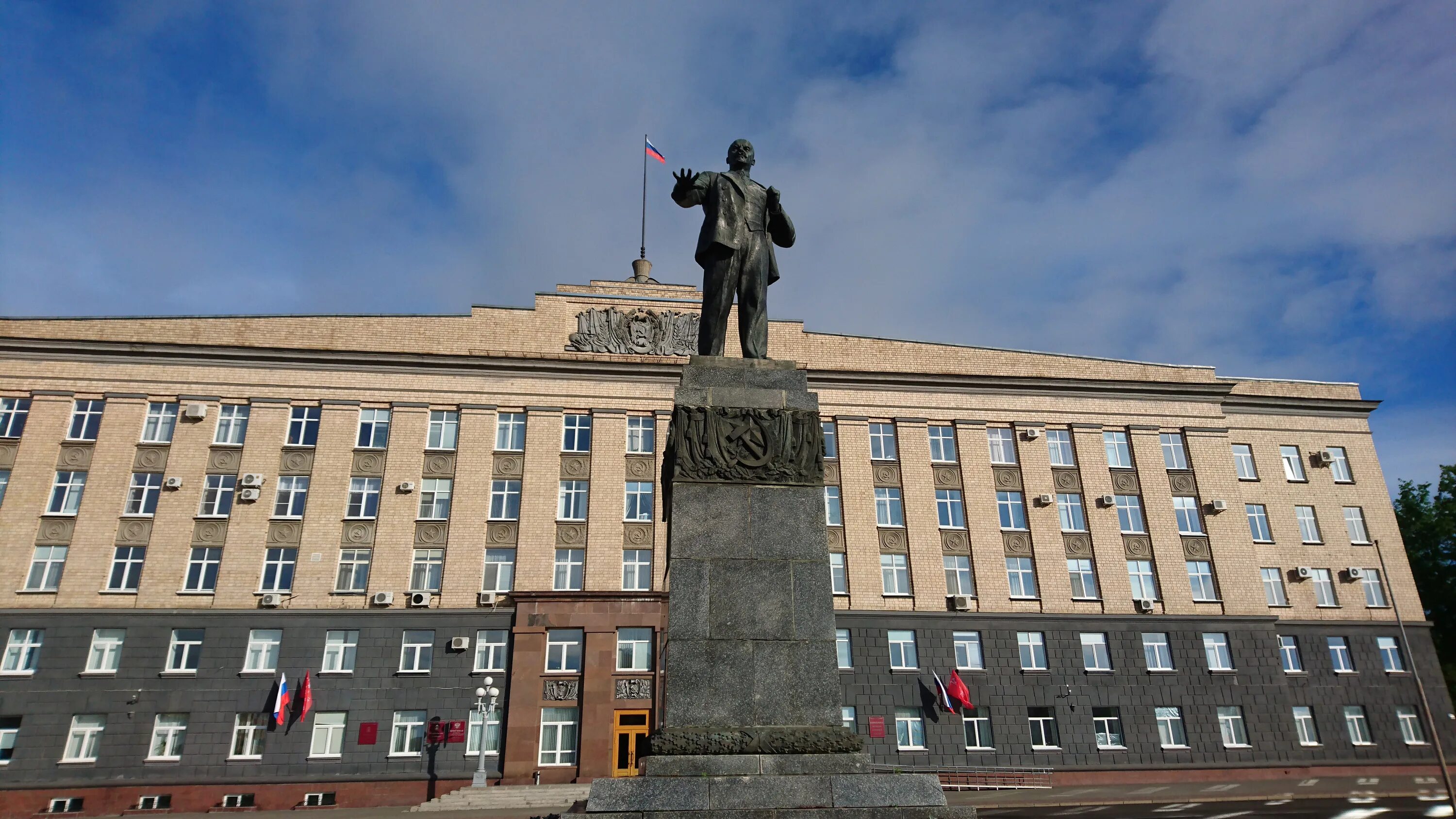 Площадь ленина орел фото Отзывы о "В.И. Ленин", Орёл, площадь Ленина - Яндекс Карты
