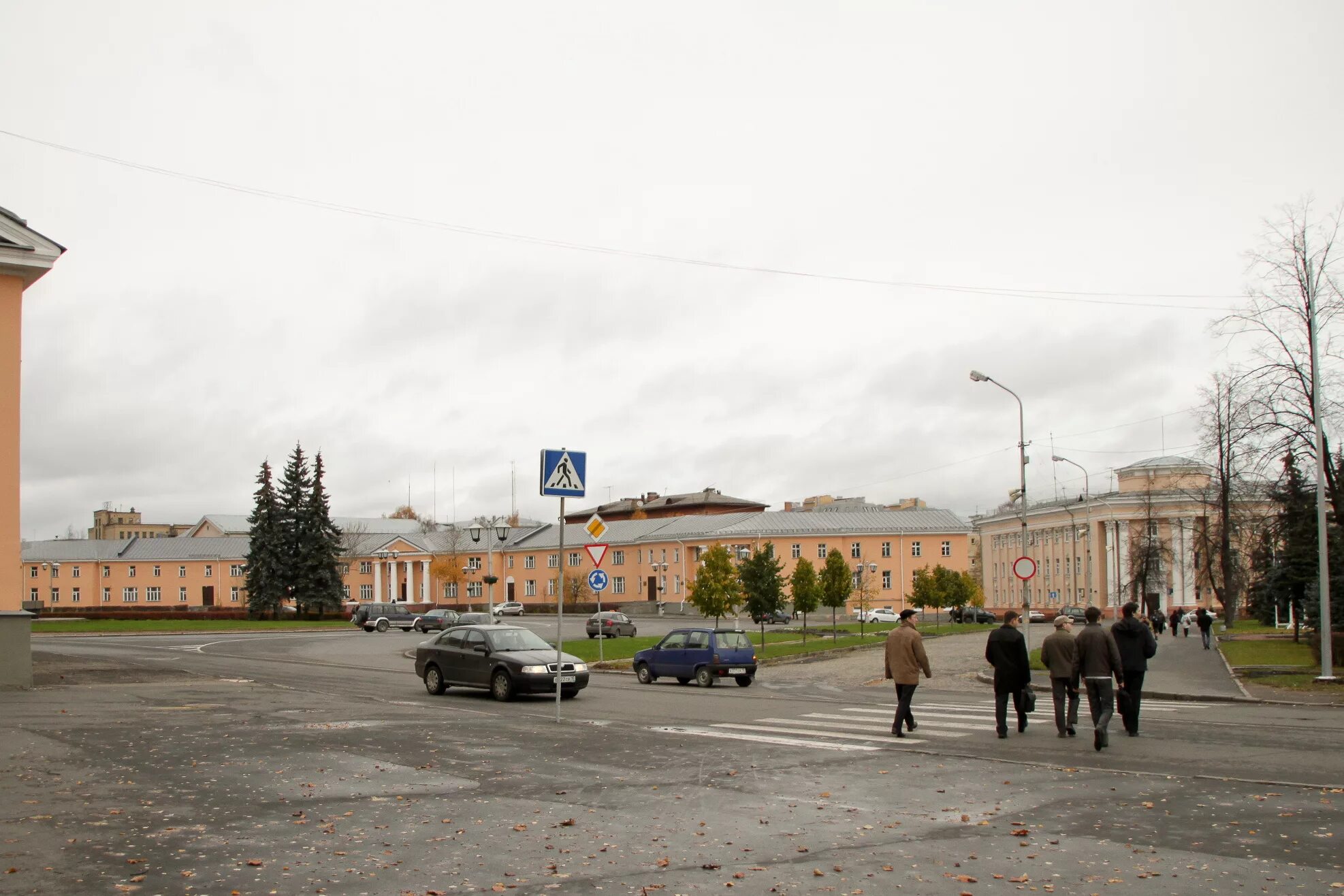 Площадь ленина петрозаводск фото Файл:Lenin Square in Petrozavodsk.jpg - Википедия