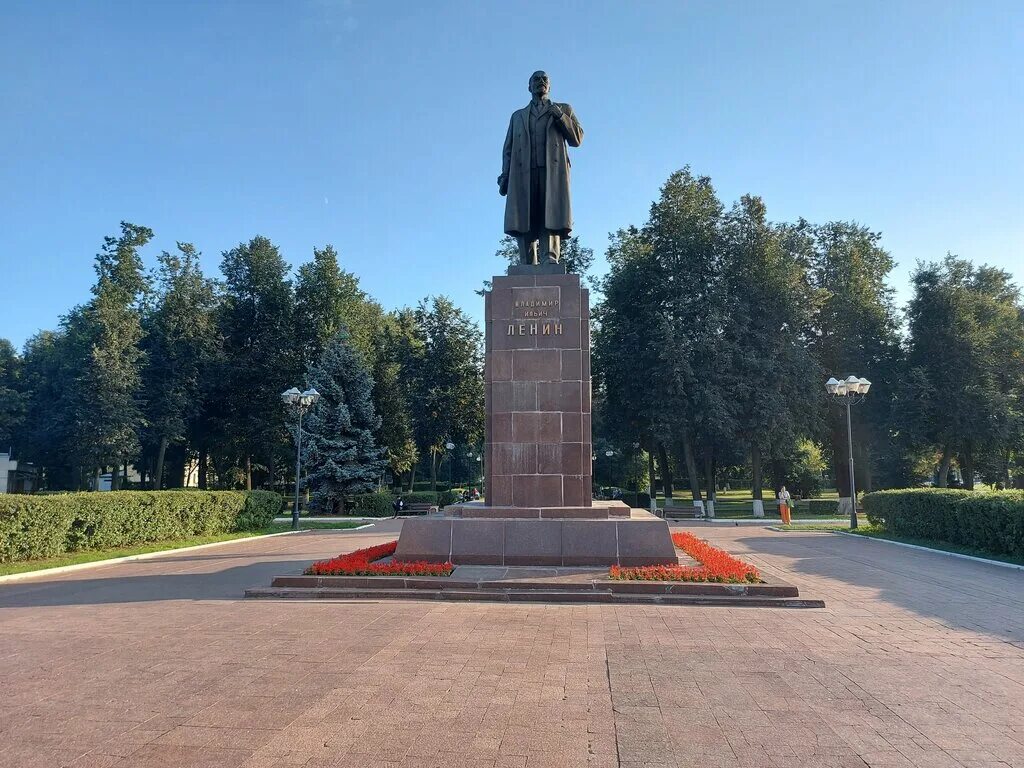 Площадь ленина подольск фото Panorama: Владимир Ильич Ленин, monument, memorial, Moscow Region, Podolsk, Leni