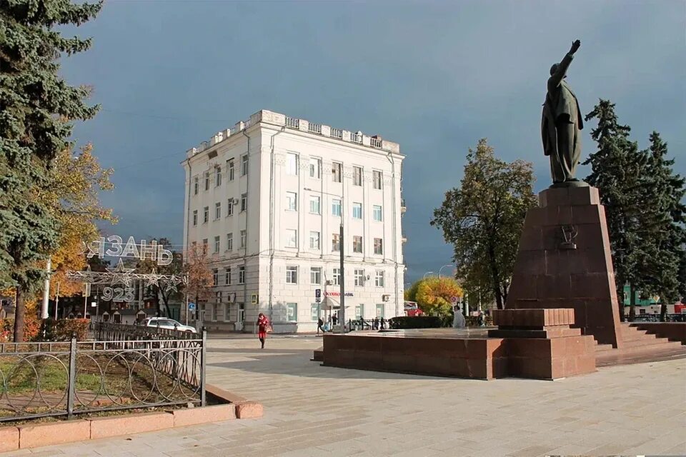 Площадь ленина рязань фото Площадь Ленина в Рязани снова подвергнется масштабной реконструкции - KP.RU