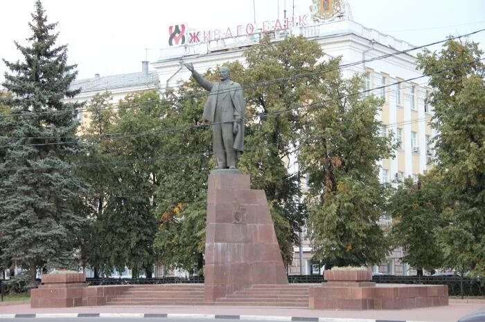 Площадь ленина рязань фото Рязанскую площадь Ленина предложили обратно переименовать в Хлебную - RG62.iNFO 