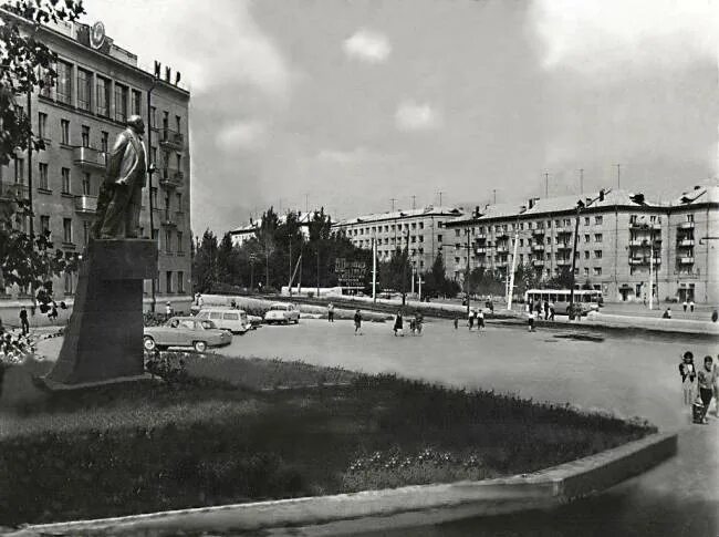 Площадь ленина саратов ленинский район фото Троллейбус Page 65 Фотографии старого Саратова