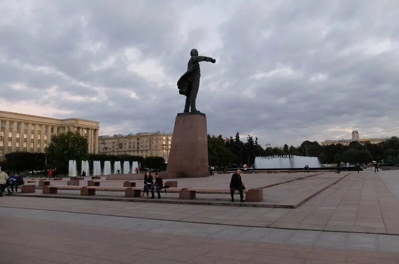 Площадь ленина спб фото Московская площадь Петербурга - Ленин, музыка и фонтаны... - Удачи и свободы Ваш