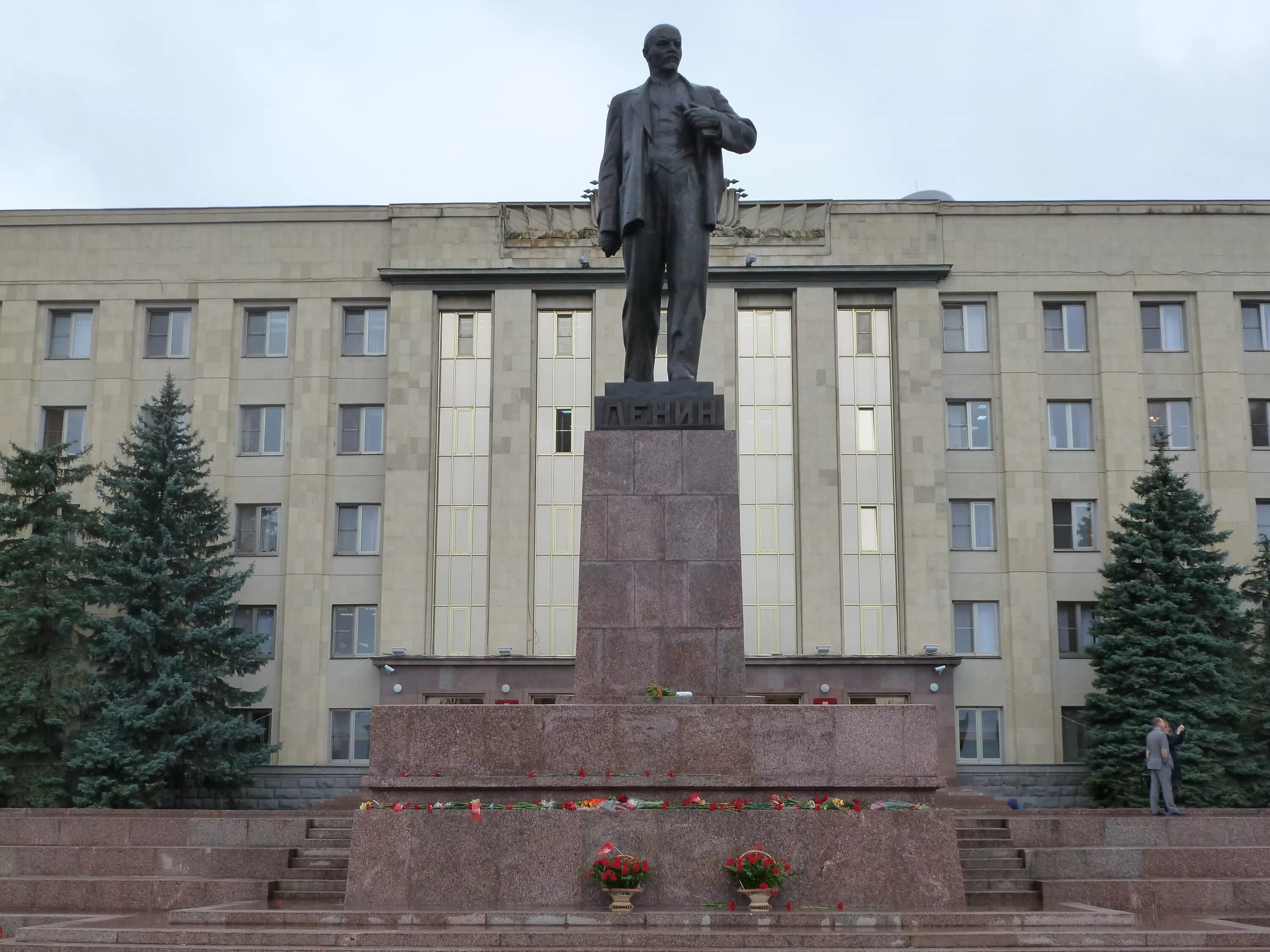 Площадь ленина ставрополь фото КОММУНИСТЫ РОССИИ - ОФИЦИАЛЬНЫЙ САЙТ / Новости / СТАВРОПОЛЬЕ: КОММУНИСТЫ РОССИИ 