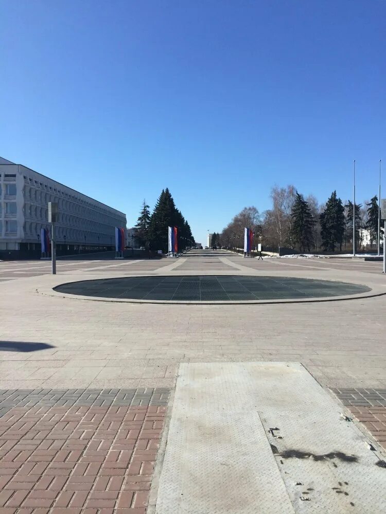 Площадь ленина ульяновск фото Ульяновская область для реконструкции Ленинского Мемориала выделит около 1 млрд.