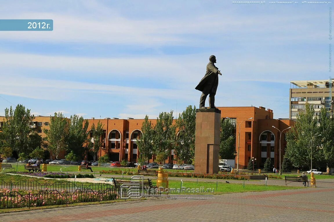 Площадь ленина волжский фото Волжский, памятник В.И. Ленину. Улица Сталинградская. Информация о достопримечат