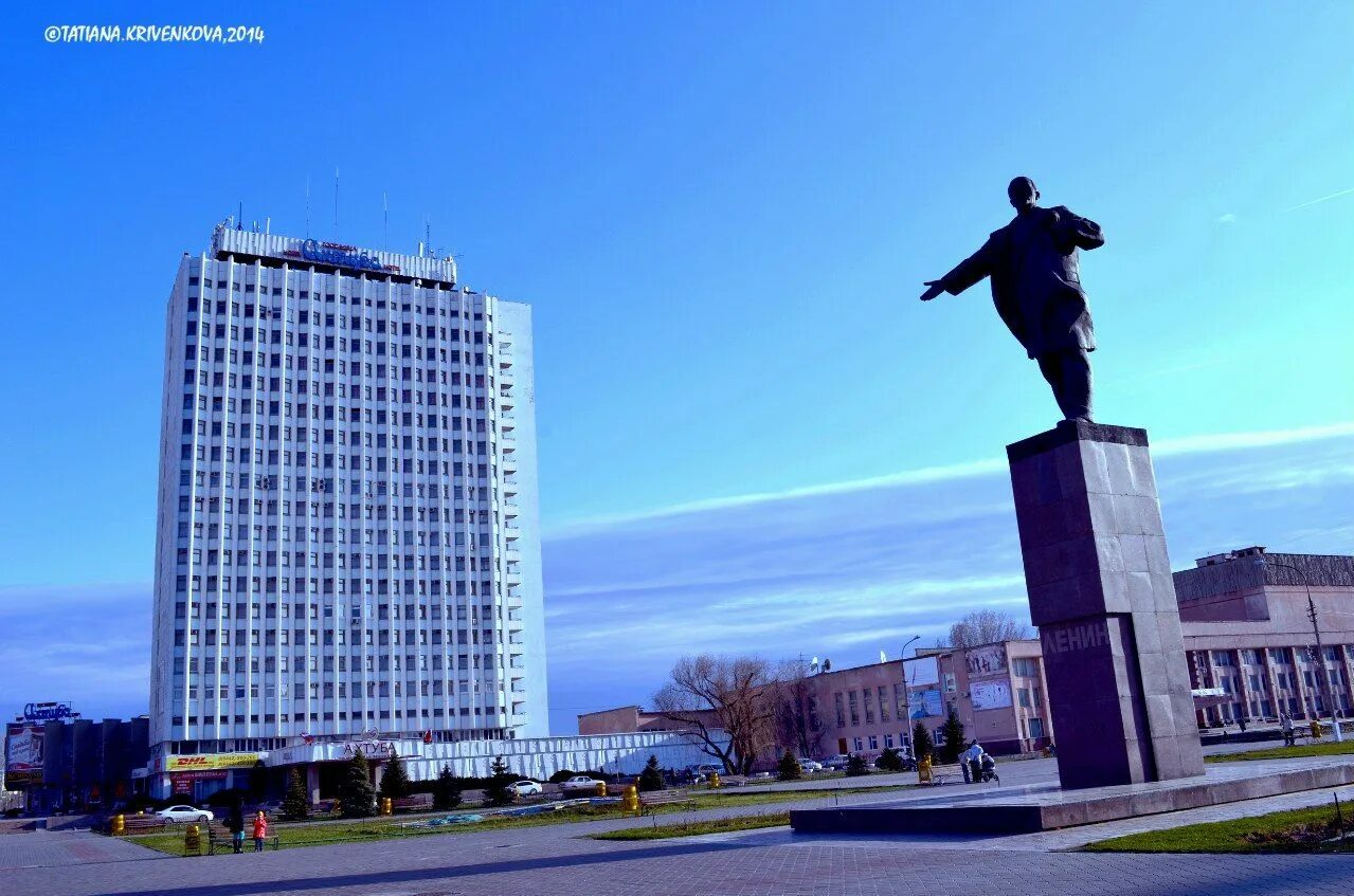Площадь ленина волжский фото Волжский. Площадь Ленина. Здания, Город