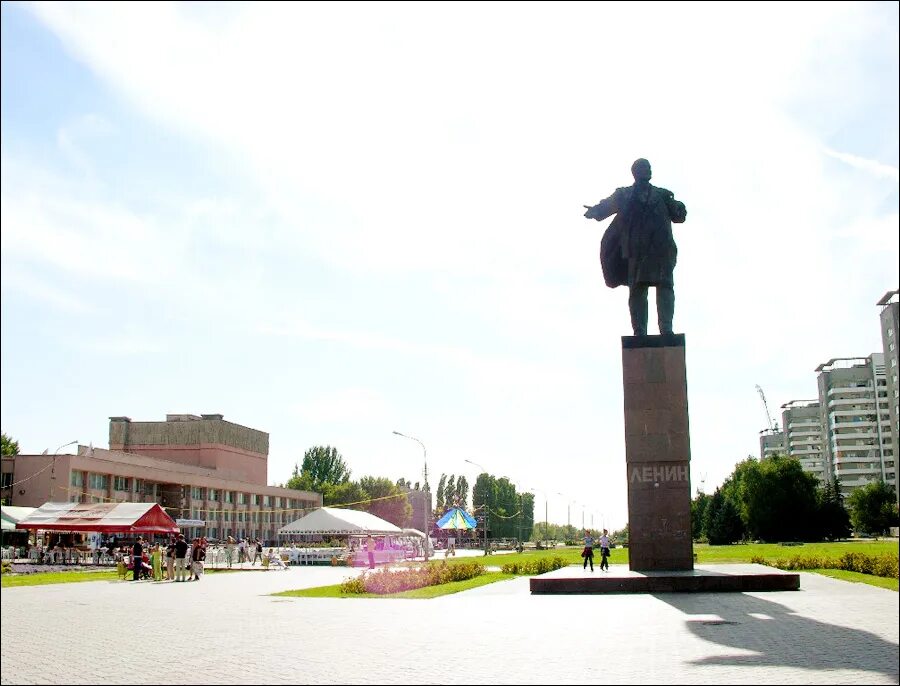 Площадь ленина волжский фото Volzhsky city, Russia guide
