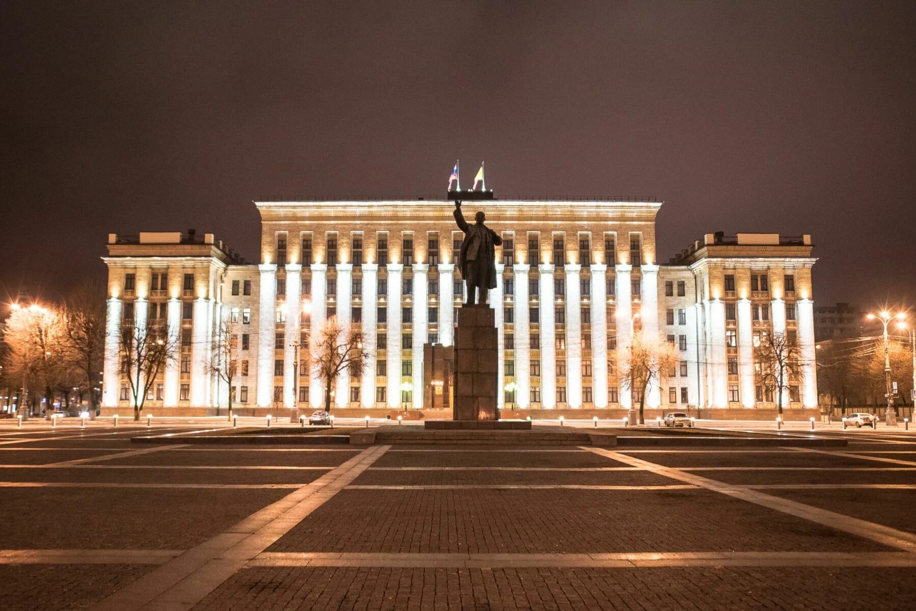 Площадь ленина воронеж фото Пешеходная экскурсия "Главная площадь и тайны вокруг" 2018, Воронеж - дата и мес