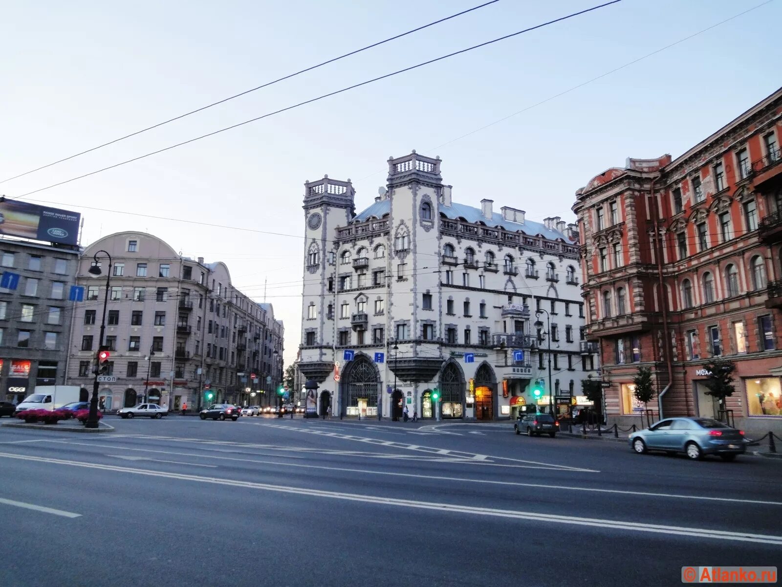 Площадь льва толстого санкт петербург фото "Дом с башнями" на площади Льва Толстого / Санкт-Петербург. Атмосфера великого г
