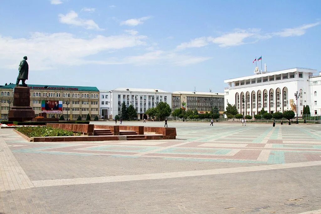 Площадь махачкалы фото Экскурсия по Махачкале - путешествуйте с ДагАвтоГид