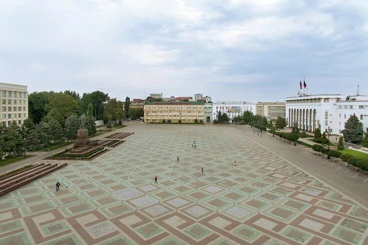 Площадь махачкалы фото Pin on Дагестан Sidewalk, Structures