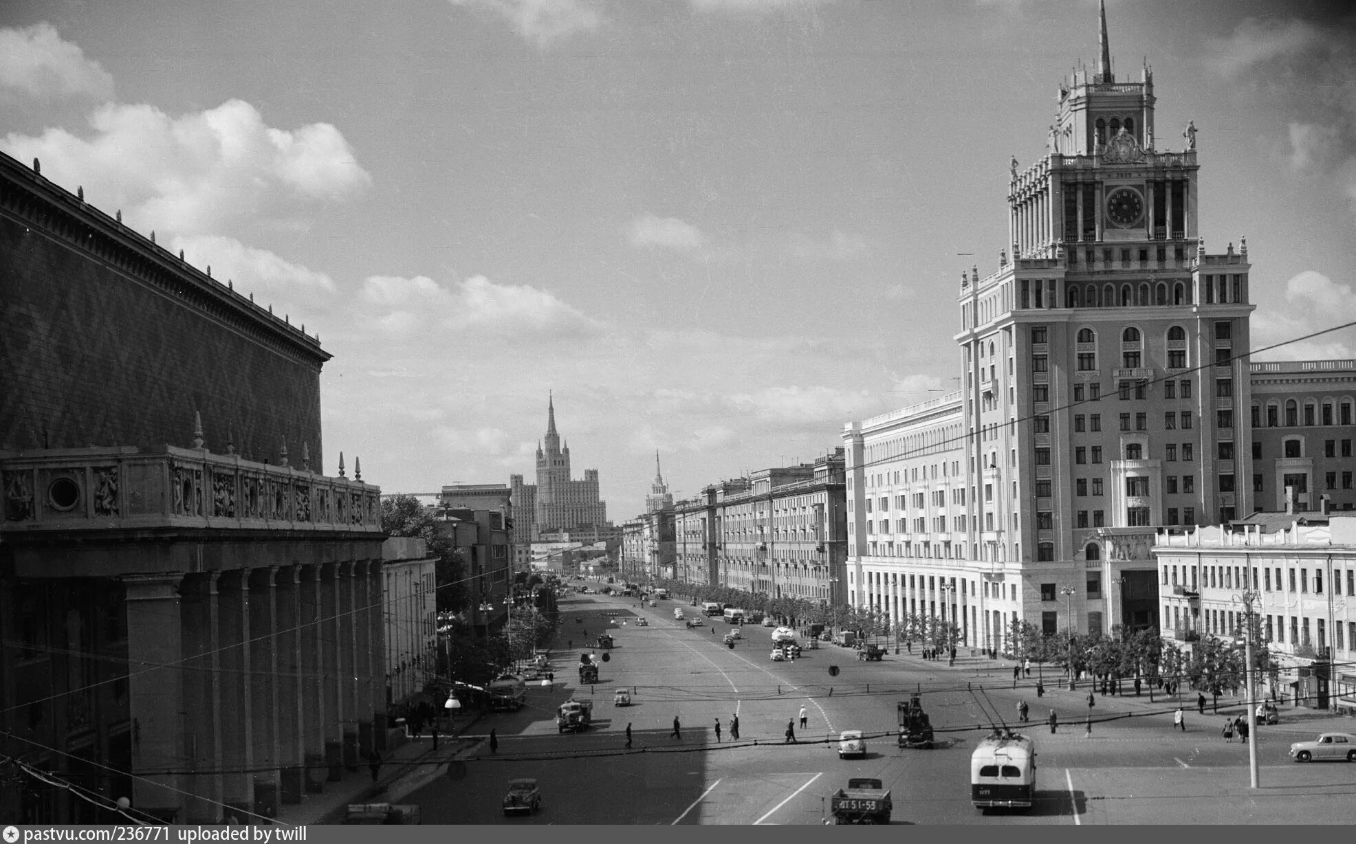 Площадь маяковского в москве фото Большая Садовая у площади Маяковского - Фотографии прошлого