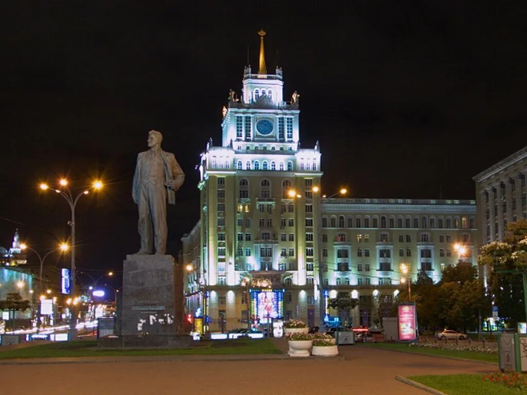 Площадь маяковского в москве фото Апартаменты двухкомнатные на Тверской, Москва, цены - Апартаменты двухкомнатные 