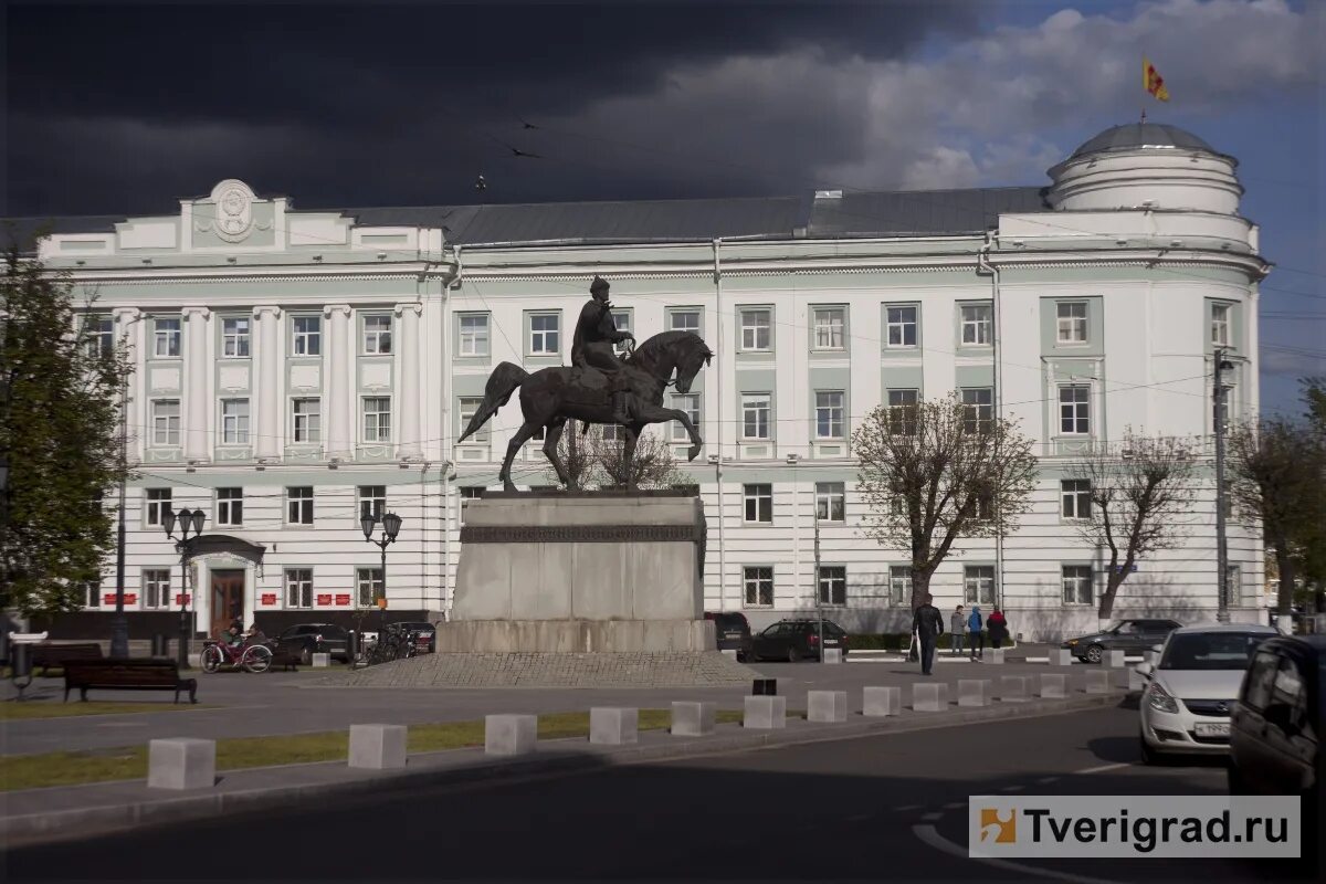 Площадь михаила тверского тверь фото Ради съемок фильма в Твери перекроют улицу Советскую, набережную Степана Разина 