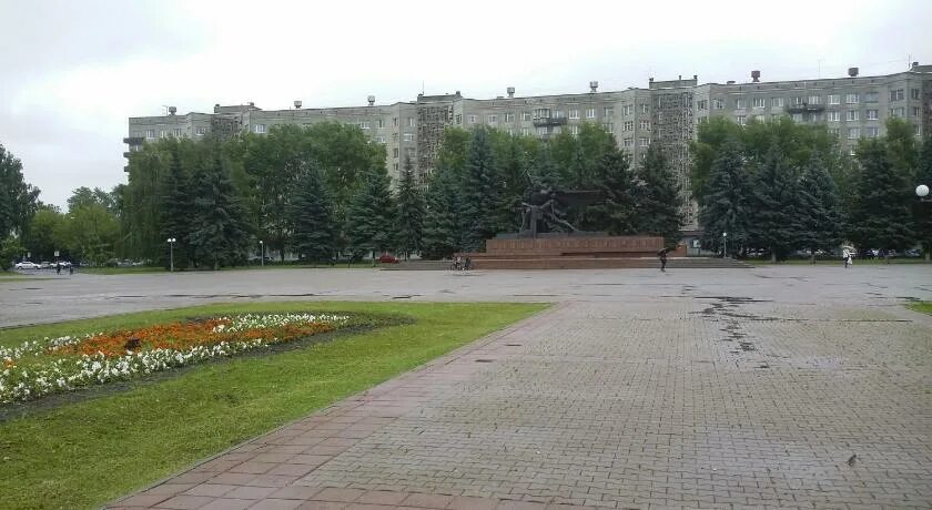 Площадь мира 2 кострома фото Apartament pl. Mira Цены, фотографии, Отзывы, адрес. Россия