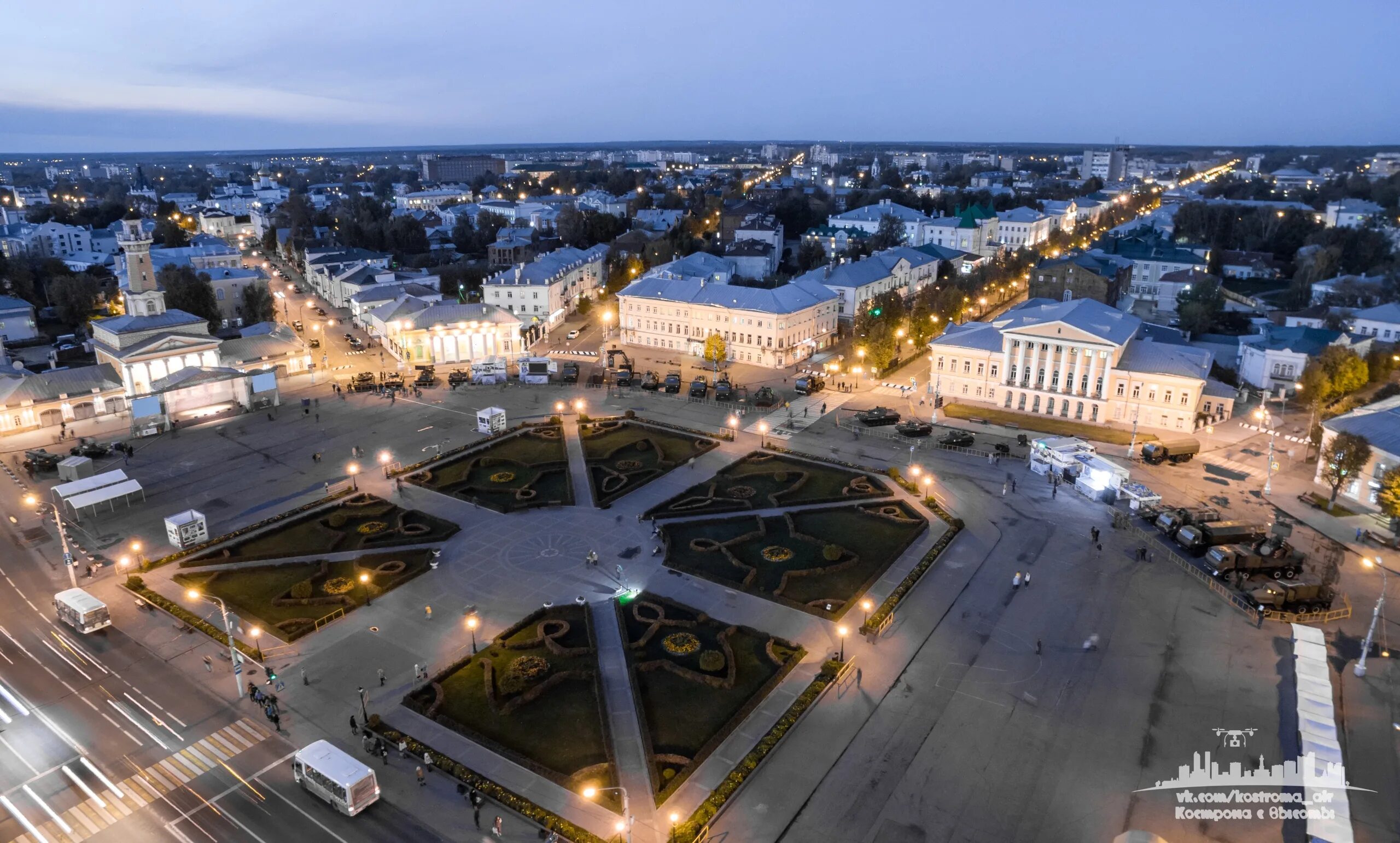 Площадь мира 2 кострома фото Ландшафты с высоты птичьего полета на фотографиях