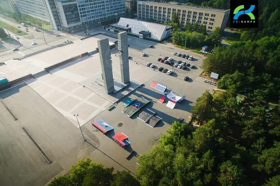 Площадь науки челябинск фото Скейт парк в Челябинске на площади Науки - FK-ramps